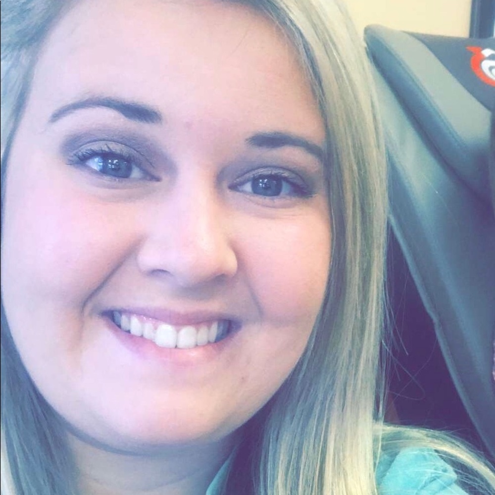 Meet your Posher, Jessica
